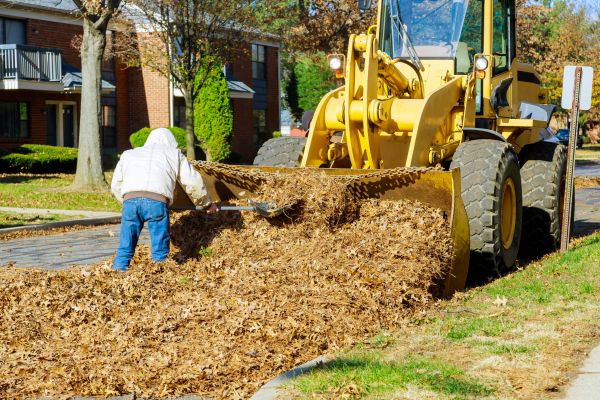 Mulch Hauling in Wilmington