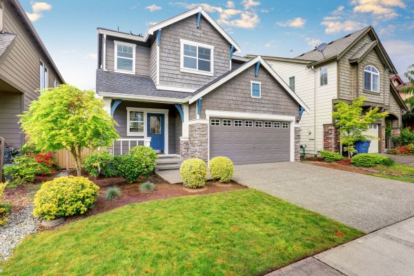 Curb Appeal Landscaping in Wilmington