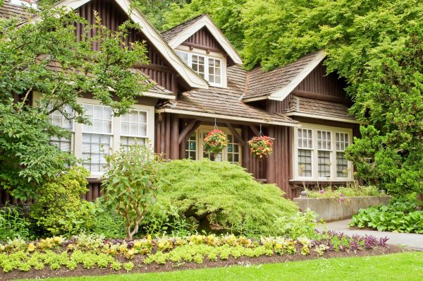 Log Home Landscaping in Wilmington
