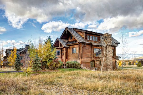 Cabin Landscaping in Wilmington